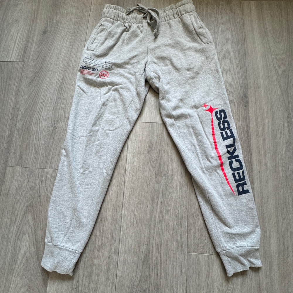Mens Young & Reckless Gray Sweatpants with Red and Blue Accents